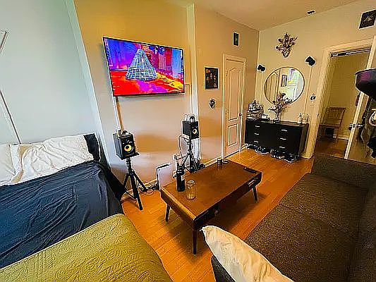 5th image of 207 Sumpter St #3