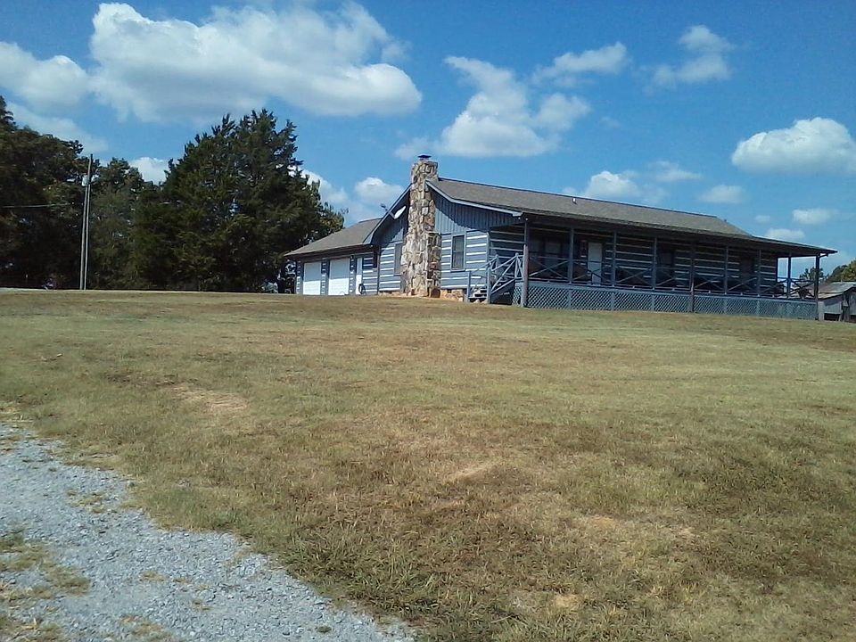 1st image of 124 Country View Dr