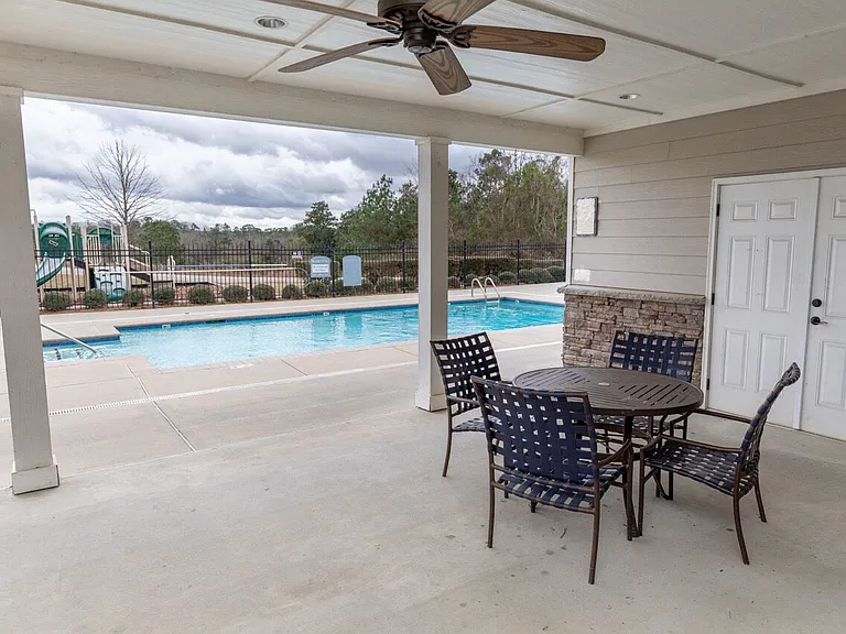 Sizemore Creek Apartments — Photo 21