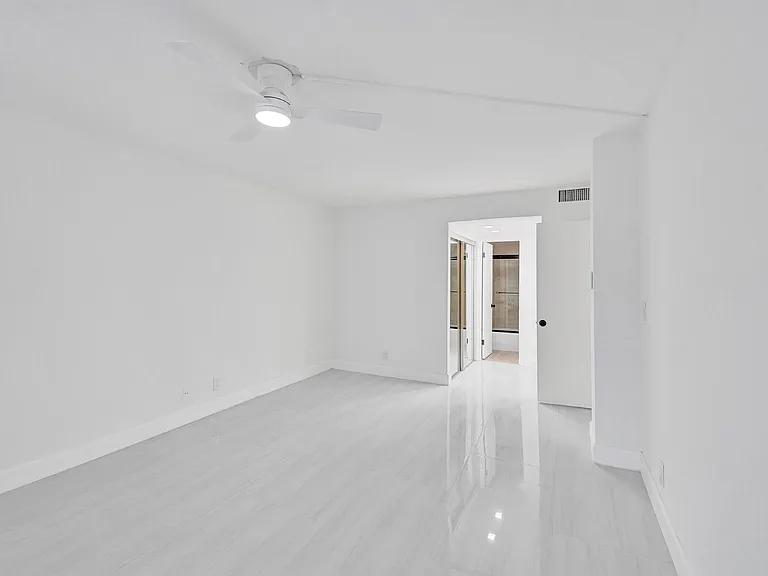 3800 N Hills Dr #208 — Photo 27