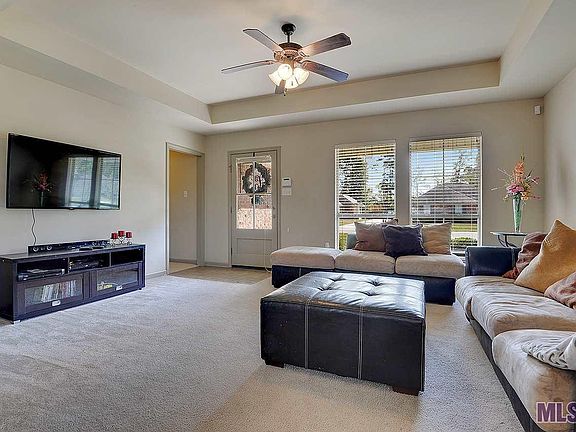 2nd image of 12265 Creekside Ave