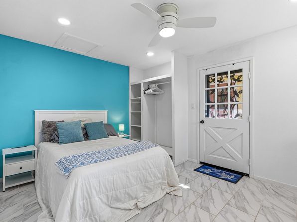 82-5909 Coffee Royal Pl #C