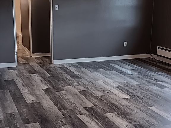 5th image of 4509 Walnut St APT 1