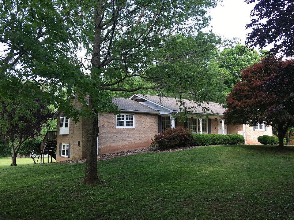 1st image of 13910 Covantry Ln