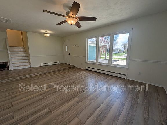 5th image of 3226 Arrowwood Dr