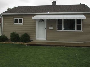 1810 Schuyler St, Peru, IL 61354