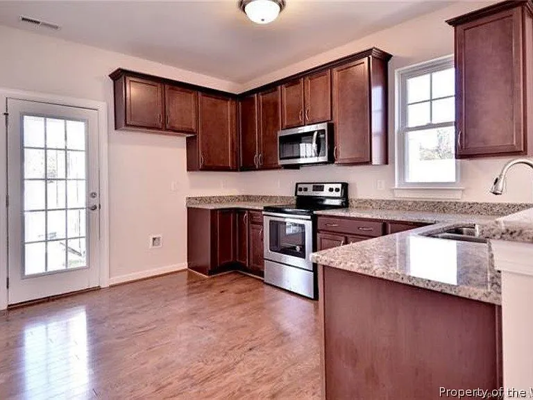 4321 Candace Ln — Photo 8