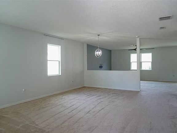 2nd image of 2936 Boating Blvd