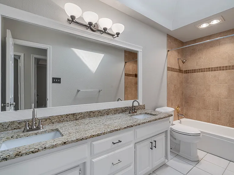 1419 Sweetgum Cir — Photo 27