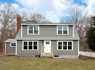 6 Seaview Rd, Bourne, MA 02532