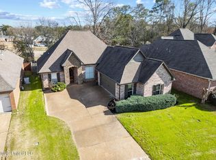 202 Amethyst Dr, Brandon, MS 39047