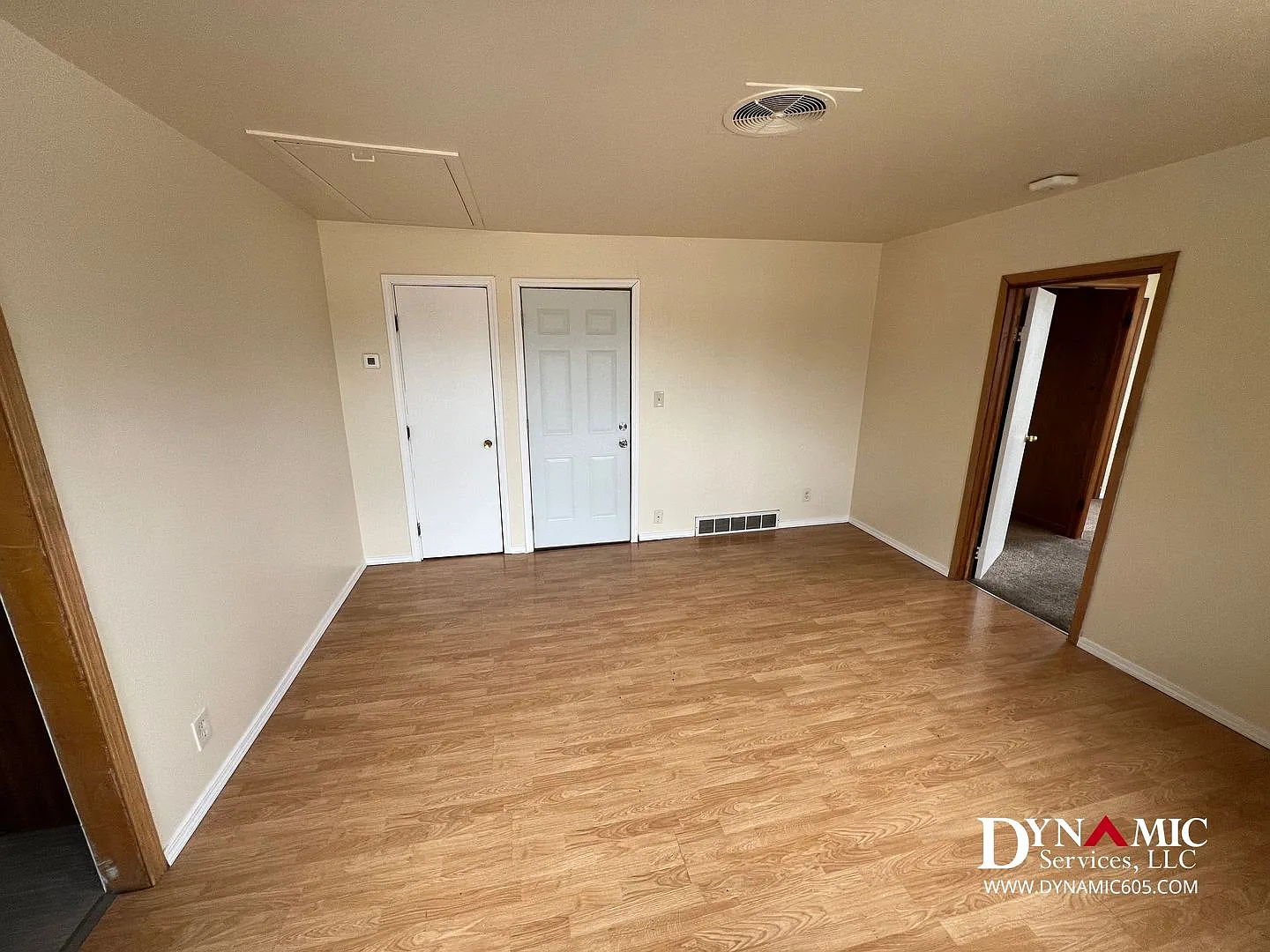 233 S Duluth Ave | 4-Plex Downtown Sioux Falls — Photo 4