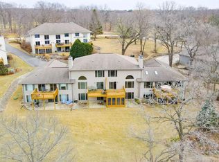 N761 Waubunsee Trl UNIT 2, Fort Atkinson, WI 53538