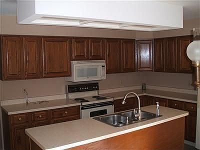 3rd image of 6162 Squirrelwoods Ln
