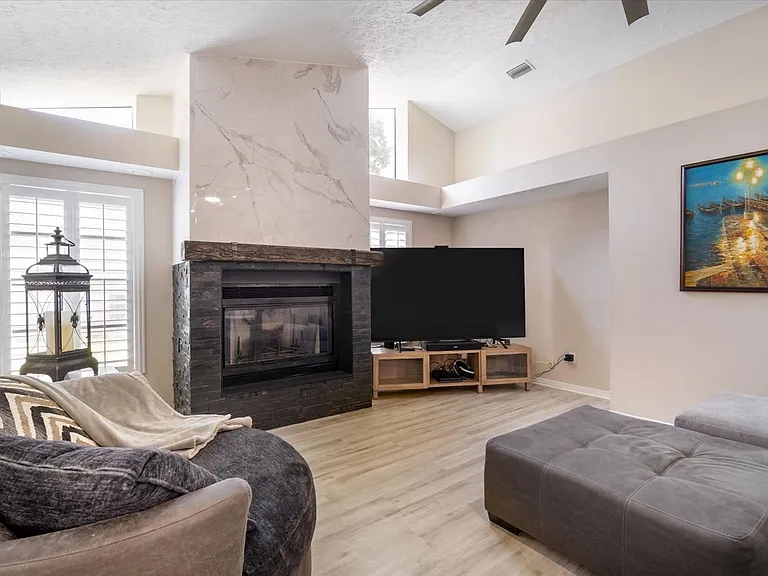 2110 Laindale Pl — Photo 7