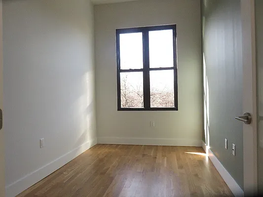 Rented by Rennit Inc. | media 25