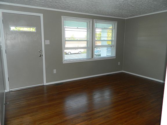 5th image of 503 Lomax Ave