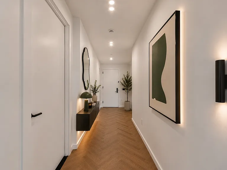 104 Fleet Pl #18A — Photo 4