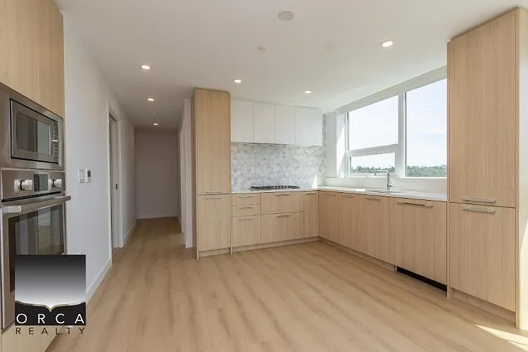 2425 Alpha Ave #606 — Photo 8