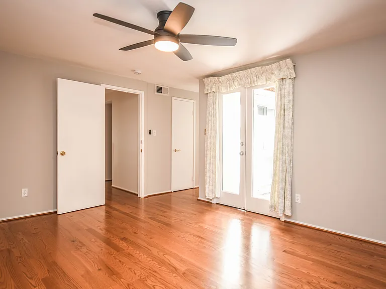 19002 Stedwick Dr — Photo 5
