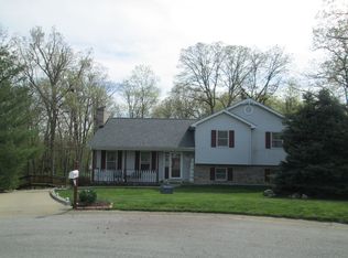6301 S Brook Ct, Waterloo, IL 62298