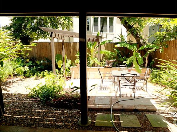 Side patio