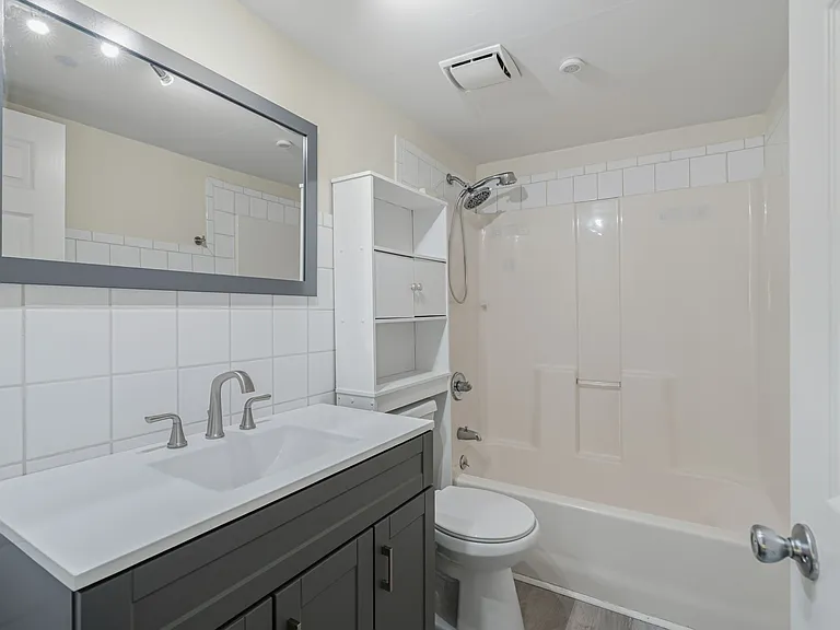 8624 Walnut Springs Ln — Photo 16