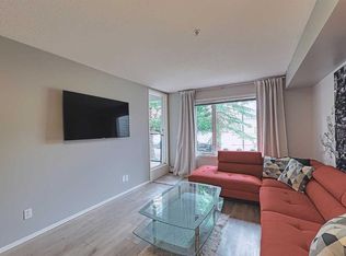 950 N Arbour Lake Rd NW #2115, Calgary, AB T3G5B3