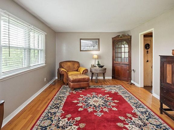 4th image of 6510 Sunnyside Rd