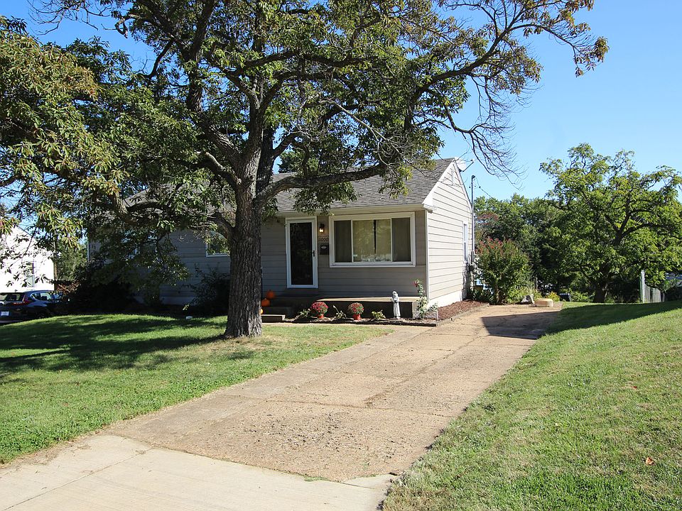 1st image of 11000 Hillhurst Ln