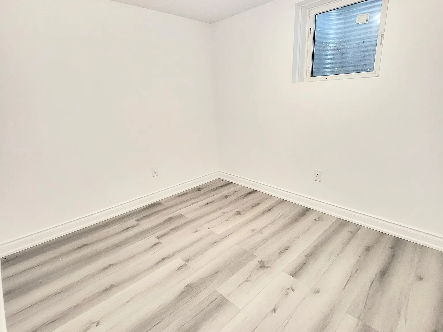 2 bed, $1,600 — Photo 4