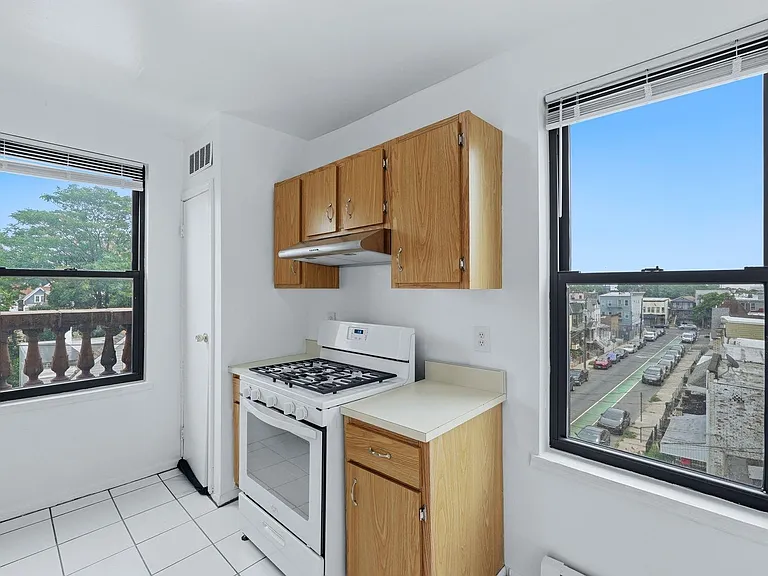 144 Old Bergen Rd #D3 — Photo 5
