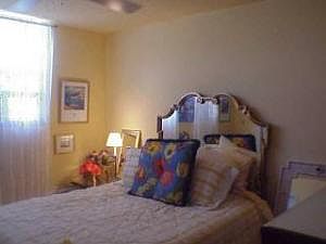 3rd image of 3930 S Roosevelt Blvd APT 211E