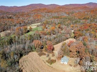 99999 Sugar Hollow Rd, Fairview, NC 28730