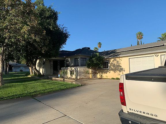 2nd image of 3435 Camellia Dr