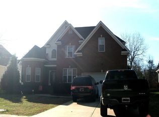 836 Crown Crossing Ln, Raleigh, NC 27610