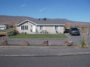 214 Sunshine Cir SW #160, Mattawa, WA 99349