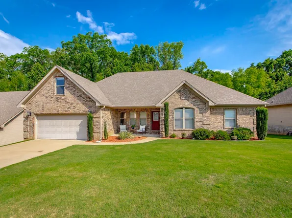 3305 Garden Club Dr, Bryant, AR 72022