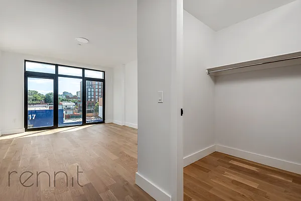 Rented by Rennit Inc. | media 2