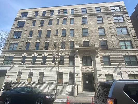 Rented by Reyes & Elsamad Real Estate Group | media 1