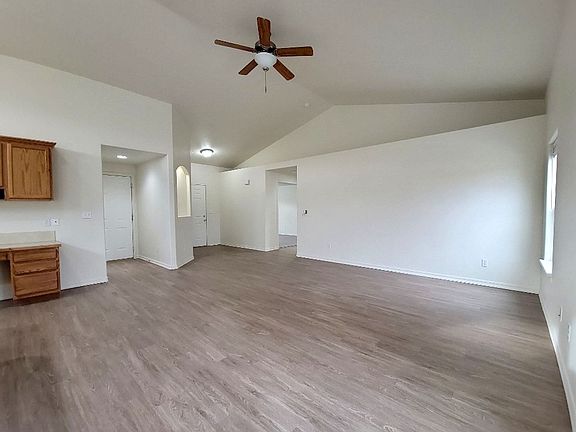 5th image of 3102 S Highlands Blvd