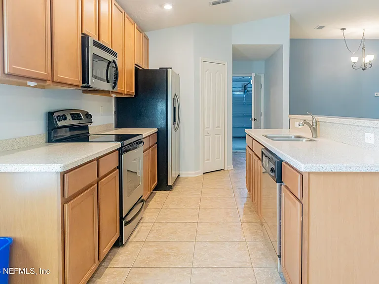 112 Celtic Wedding Dr — Photo 2