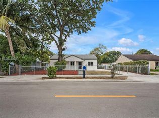 790 SE 3rd Pl, Hialeah, FL 33010