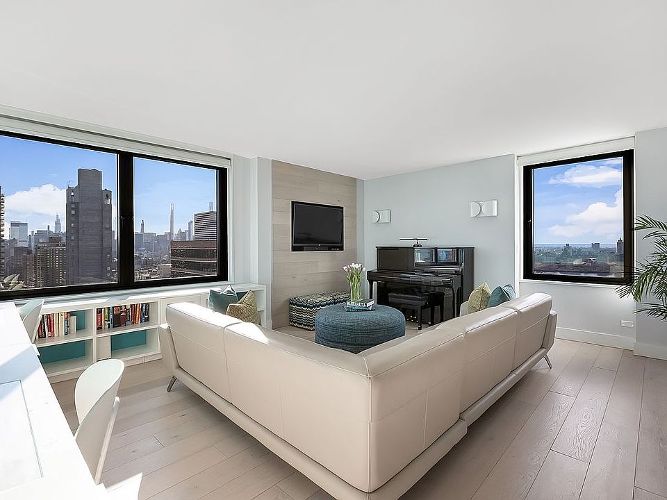 1st image of 1623 3rd Ave APT 39K