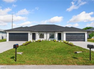 2915-2917 SW Santa Barbara Place Cpe, Cape Coral, FL 33914