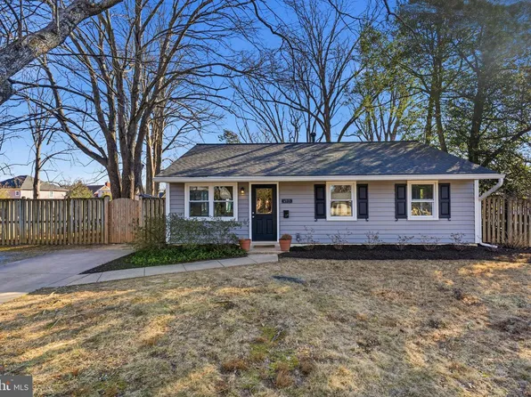 4913 Erie St, Annandale, VA 22003