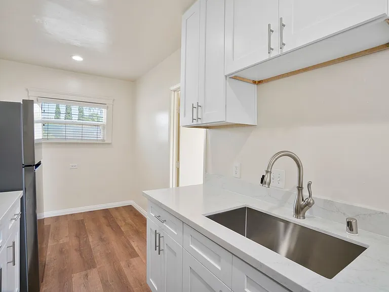 Cedar 4-Plex — Photo 4