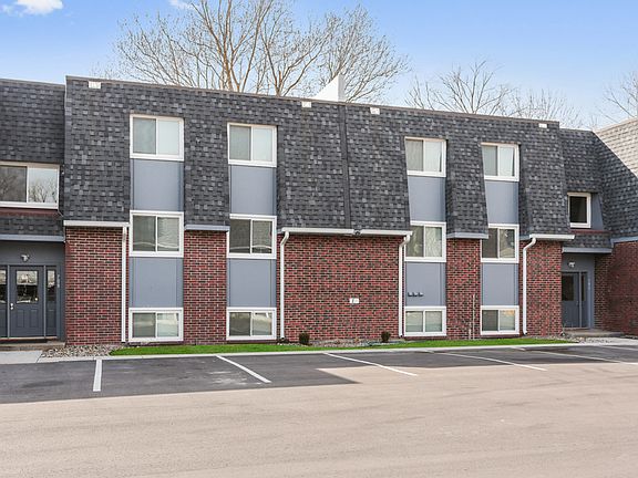 Welcome home to the Flats at Martin City!