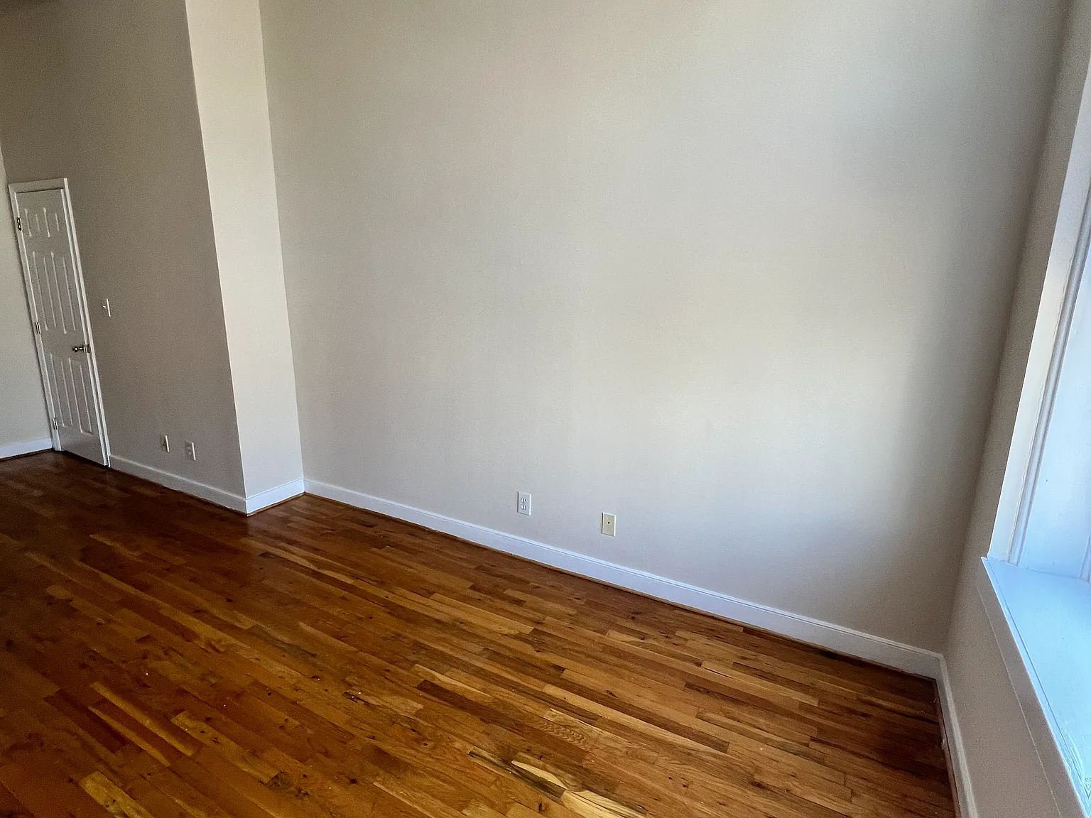 2 bed, 900 sqft, $1,595 — Photo 4