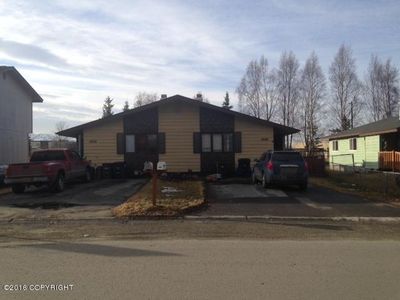 5220 Lionheart Dr, Anchorage, AK, 99508